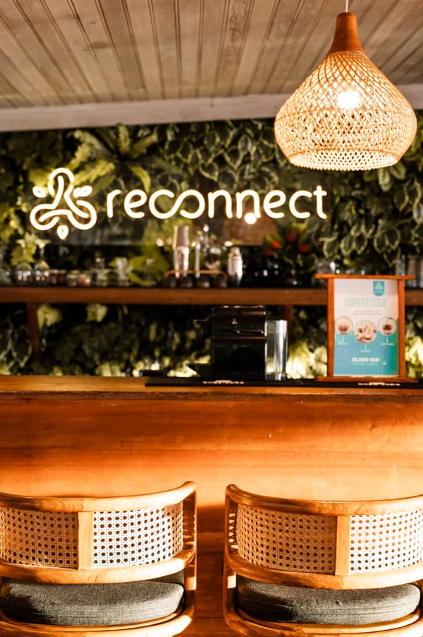 Reconnect island moment