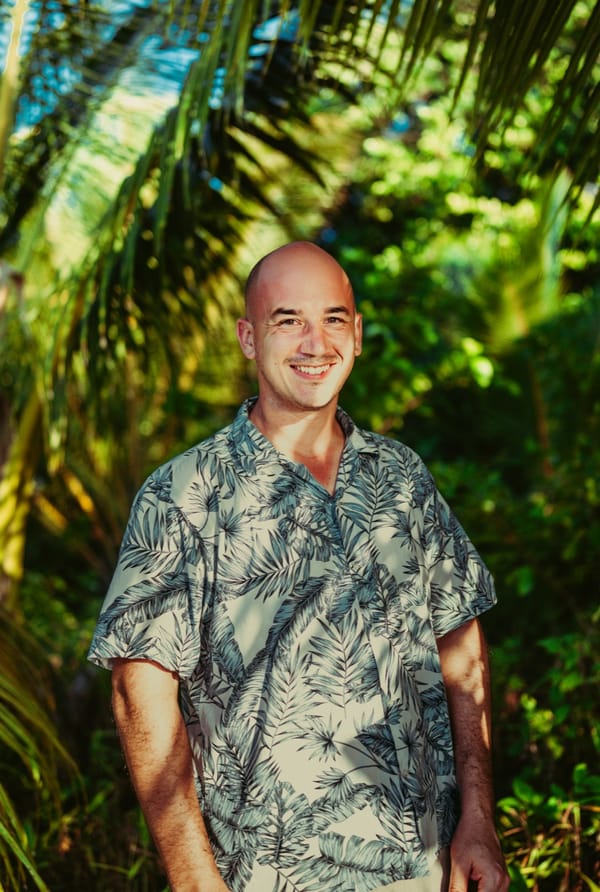 Thomas Despin, Fundador